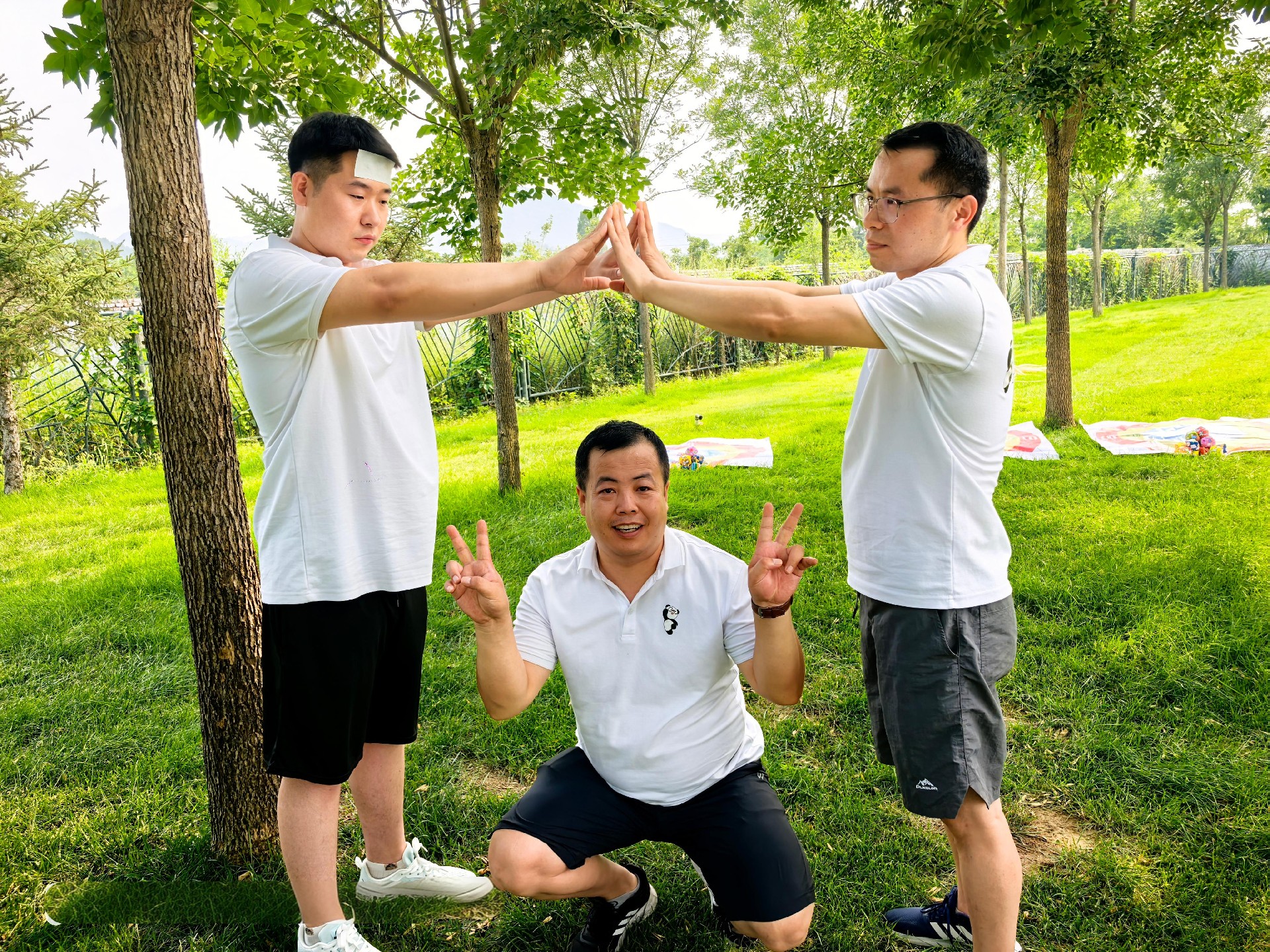 Actividad de Team Building de Beijing Zhongping — Abrazando la Naturaleza8