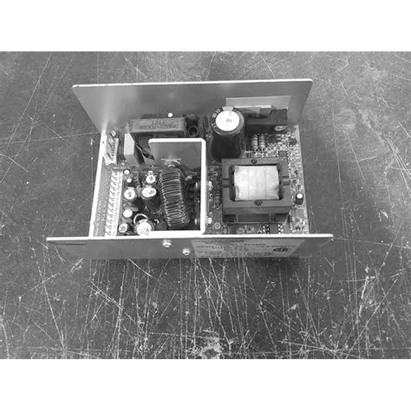 HAAS 93-0976 Fuente de alimentación de baja tensión para sistemas de máquinas herramientas